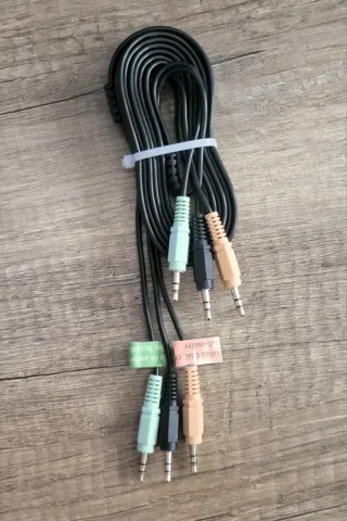 Cavo audio PC 5.1 con triplo jack da 3,5 mm