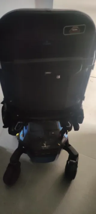 Silla de ruedas con motor