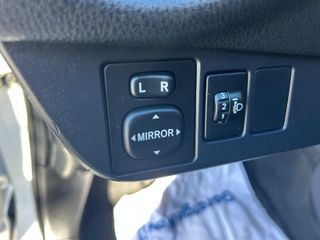 Toyota Yaris 2017 110cv etiqueta c