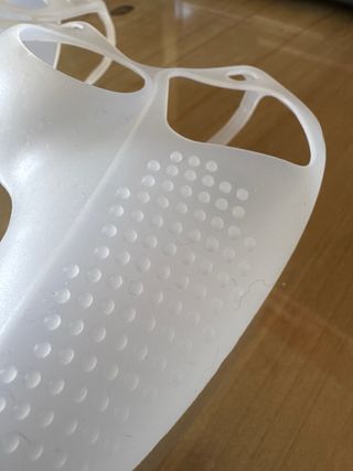 Funda Silicona Mando PS5 + 2 Grips Blancos