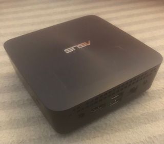 Mini PC ASUS UN45H 8GB 320GB