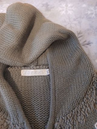 Sudadera/Jersey Verde con Cremallera y Capucha