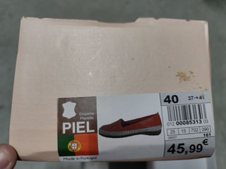 Zapatos de piel rojos talla 40