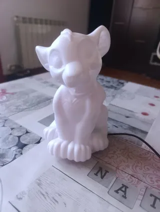 Lámpara infantil de mesita Rey León