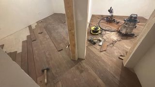 Instalación de tarimas de madera