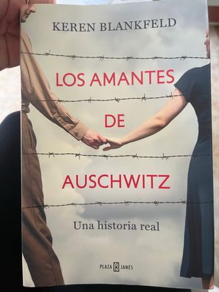 Libro los amantes de Auschwitz