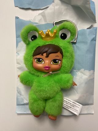 Bratz Bratzie Yasmin Peluche Rana