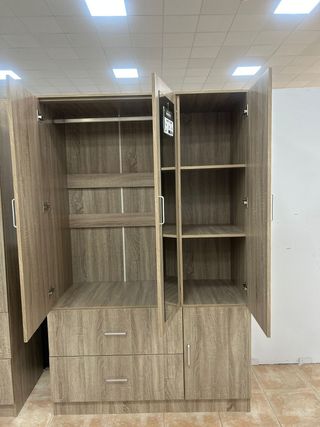 Armario 3 puertas con espejo NUEVO