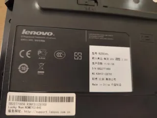 Portátil Lenovo Negro