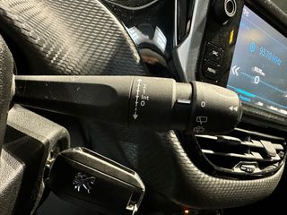 PEUGEOT 2008 Style 1.6 BlueHDi 73KW 100CV