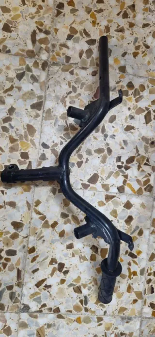 Depósito Gasolina Yamaha Neox Negro y Verde