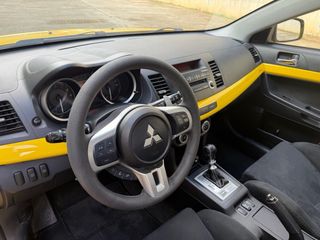 Mitsubishi Lancer Evolution X ACEPTO CAMBIOS