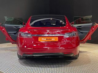 TESLA Model S AWD