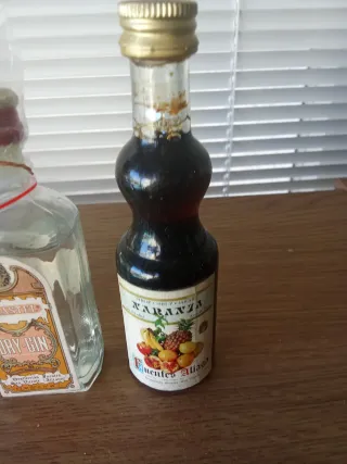 Lote 3 botellitas coleccionismo mignon