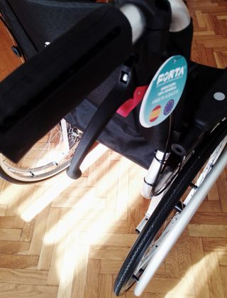 Silla de Ruedas Forta Line ligera. NUEVA.