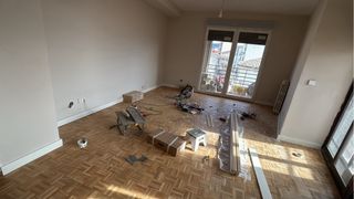 Acuchillado y barnizado de suelos de madera