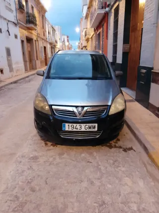 Opel Zafira 2010 7 plazas
