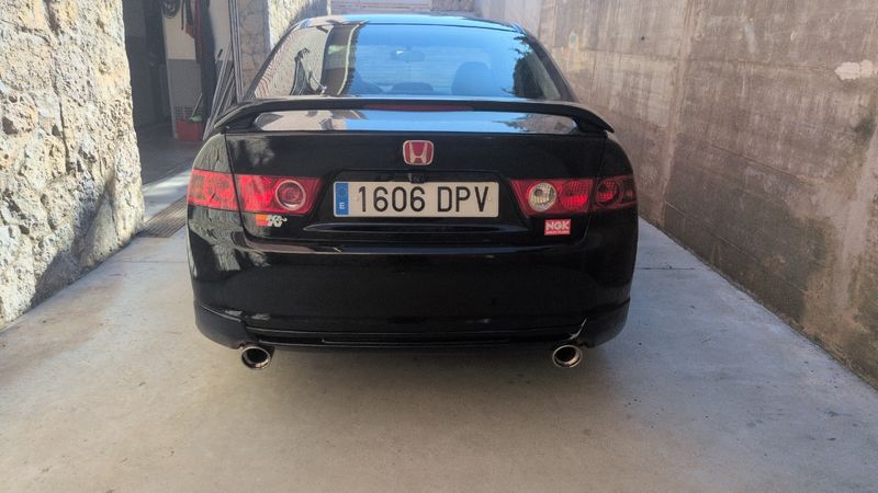 Honda Accord 2005 - foto 1