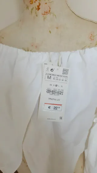 Camisa Zara Hombros Descubiertos Blanca