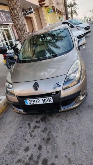 Vehículo en buen estado, motor fiable