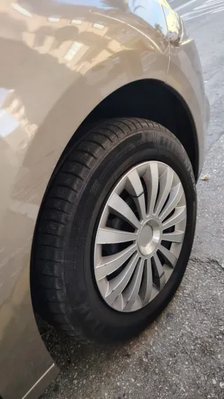 Vehículo en buen estado, motor fiable