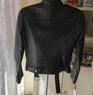 Chaqueta cuero Zara Talla S