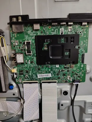 TV Samsung ue55nu7093u para despiece