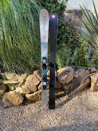 Sci Stöckli Nela 88 152 cm