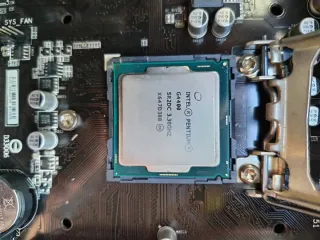 PC Intel Pentium G4400 8GB 500W