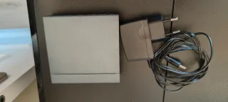 Switch TP-Link TL-SG105 + Cargador