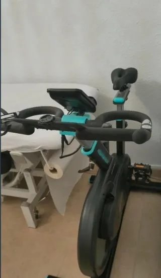 Bicicleta Estática Cecotec DrumFit 7000