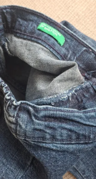 Jeans Benetton bambina 82 cm.