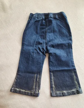 Jeans Benetton bambina 82 cm.