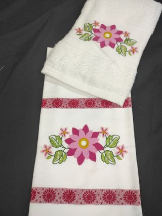 Conjunto Panos Cozinha Flores Bordadas
