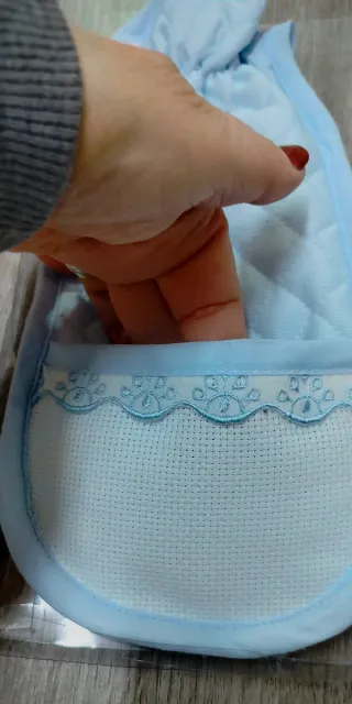 Porta biberon azzurro imbottito