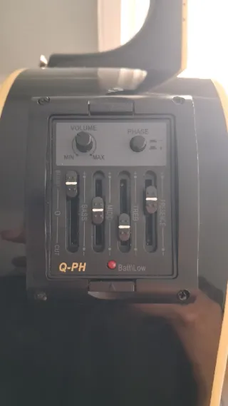 Guitarra Electroacústica Axman Negra