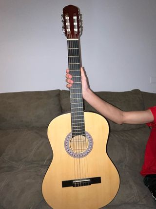 Se vende guitarra