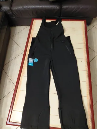 Salopette da sci nera