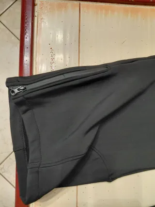 Salopette da sci nera