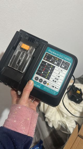 Radial Makita DGA513Z 18V