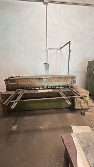 Cizalla Eléctrica Industrial