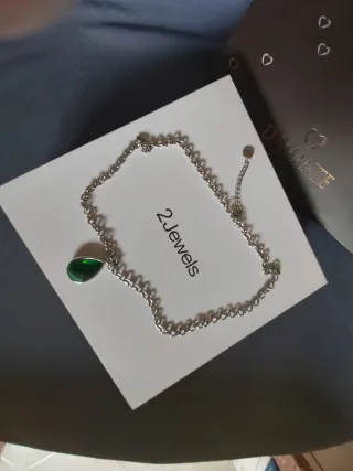 Girocollo 2JEWELS con ciondolo verde