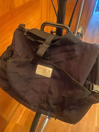 Bicicleta Brompton pieghevole nera a 6 velocità