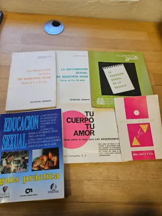 Lote revistas de educación