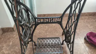 Máquina de coser Singer antigua