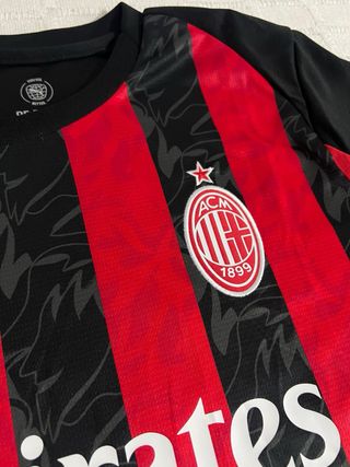 Camiseta Milan