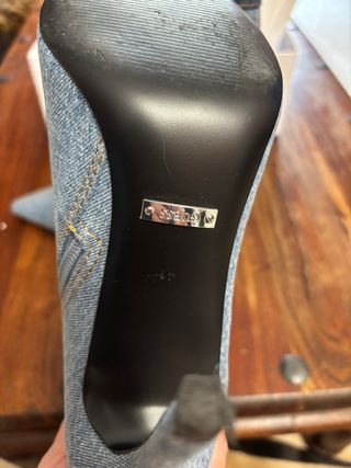 Stivaletti Guess in denim tacco