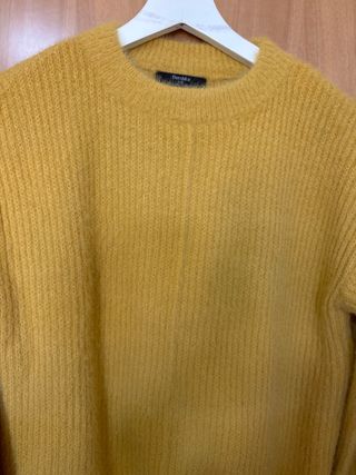 Jersey Bershka mostaza