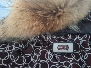 Cazadora mujer de piel muy calentita esta forrada