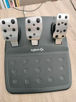 Volante Logitech G29 PS4/PS5/PC